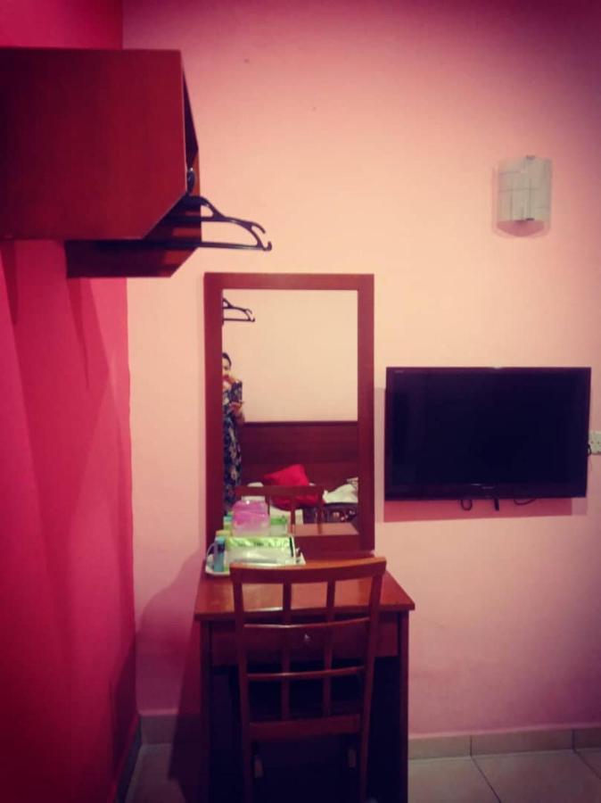 Weng Kong Homestay Slim River Exterior photo